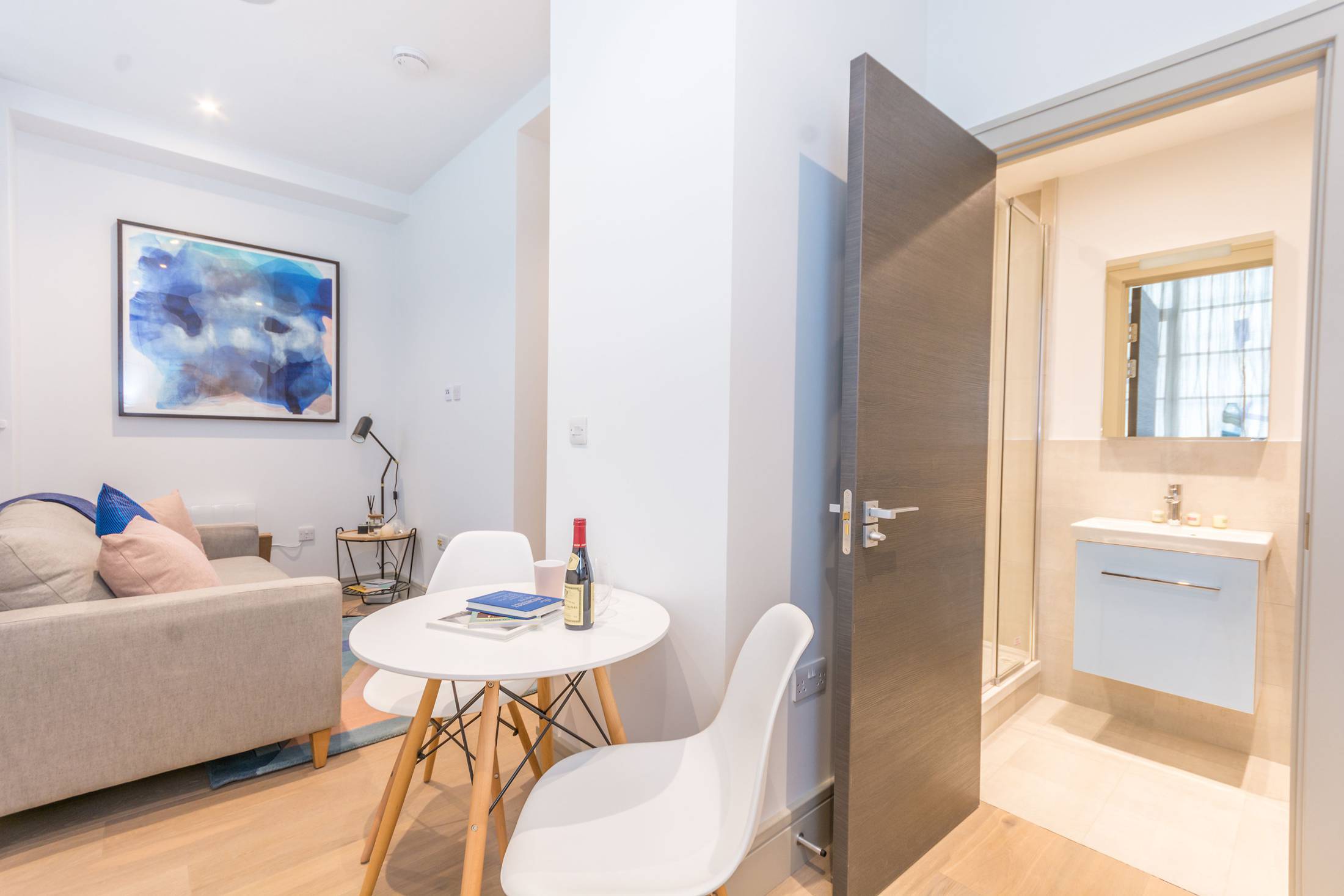 Cheviot House, Whitechapel, London E1, interior, light and spacious studio living including bathroom