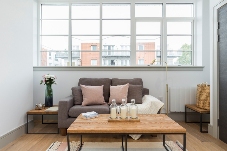 Cheviot House, Whitechapel, London E1, interior, studio living